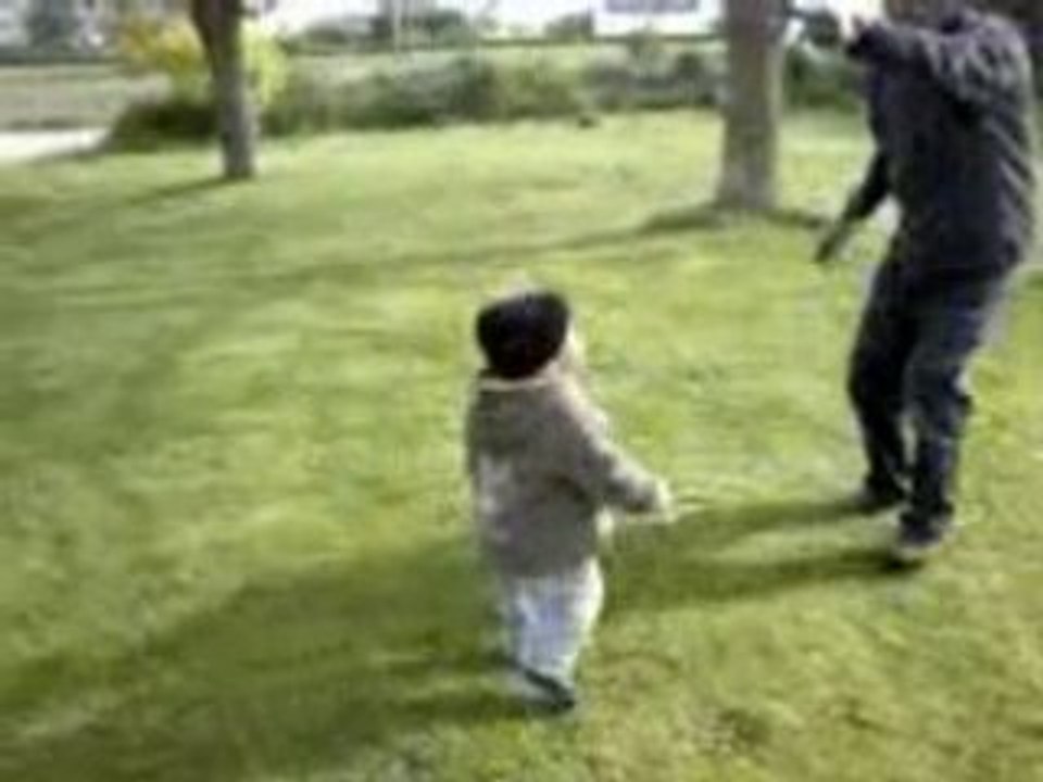 Alban chez Papi et Mamie