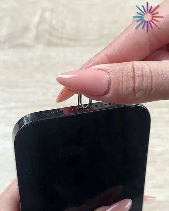 The simple way to clean speaker holes