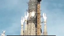 La Sagrada Familia alcanza su máxima altura: 172,5 metros.