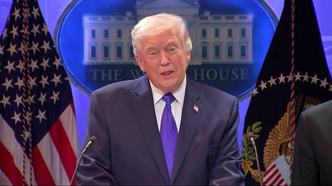 Trump calls GOP-appointed justices who supported tariff ruling ‘fools and lapdogs’