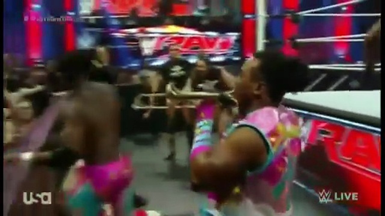 The New Day vs Sheamus & King Wade Barrett - Tag Team Championship Match | Raw, April 4, 2016 - Full Match