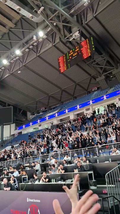 Ooo şşş 1 2 3! - Beşiktaş v Anadolu Efes - Ziraat Bankası Türkiye Kupası Yarı Final
