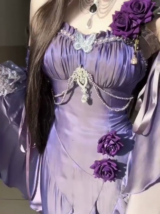 New Goth Style 2026 | Slim-fit Dark Aesthetic Outfits for Girls 🖤