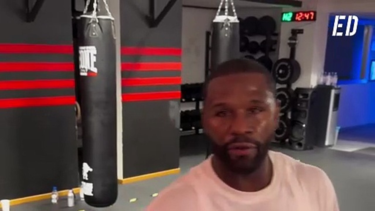 Floyd Mayweather vuelve al boxeo profesional