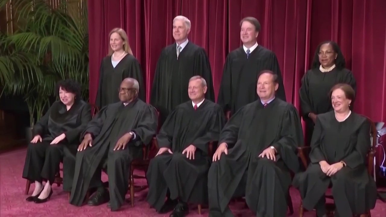 Trump furious after Supreme Court upends his global tariffs, imposes new 10% levy