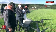 İzmir'de yağmurdan çamura dönen tarlalarda çiftçi çözümü dronda buldu