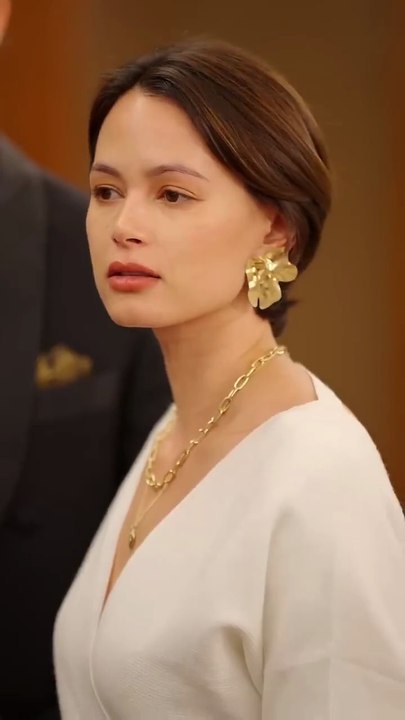 Spoiled Queen and Her Old Money Billionaire