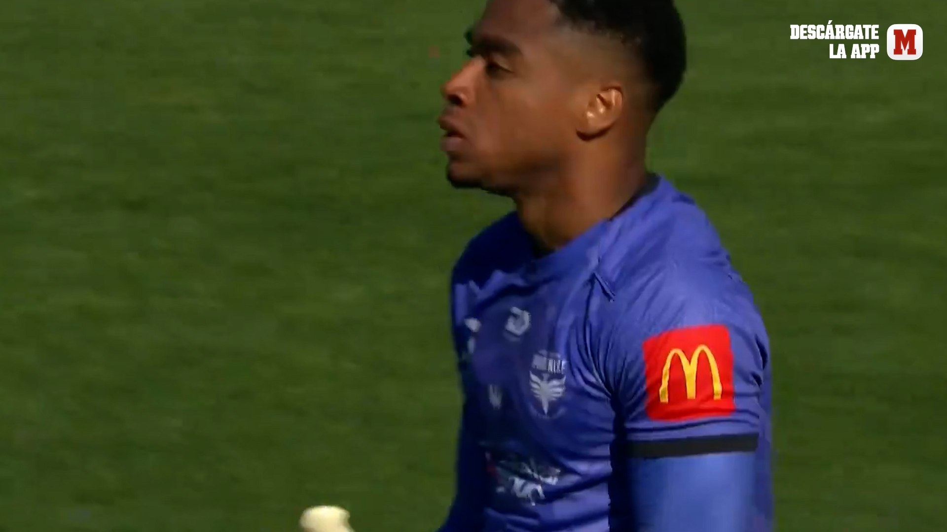 ¿El gol más absurdo de la historia del fútbol?