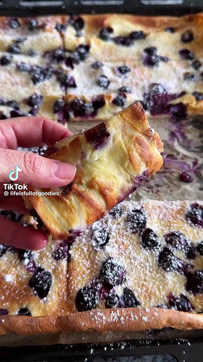 Pfannkuchen auf dem Blech