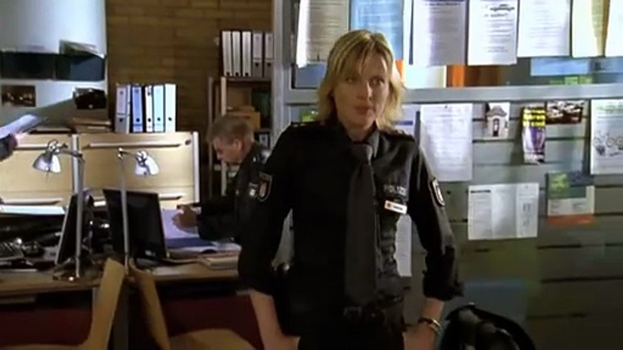 Notruf Hafenkante S03E10-Familiengeheimnisse