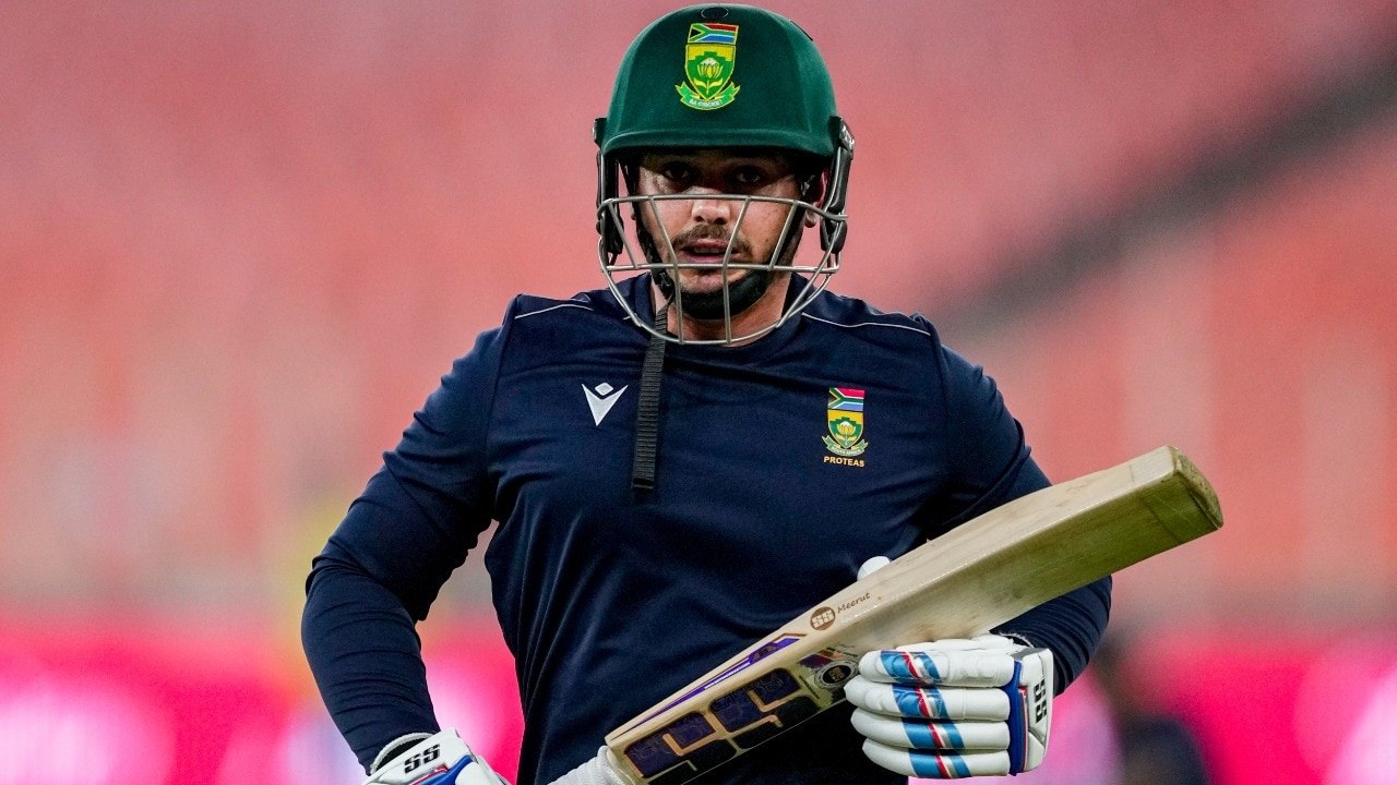 Abhishek must keep doing what he's doing, he's young and bound to fail: Quinton de Kock