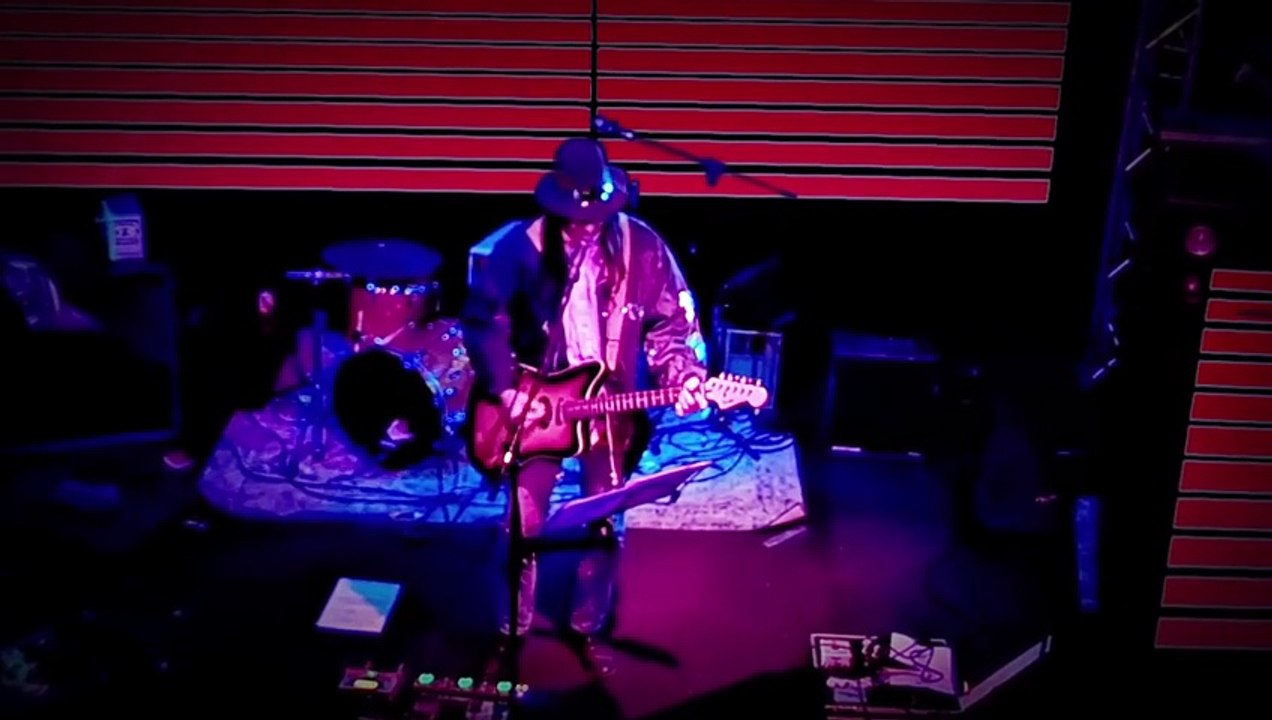 Oh-fi - Strange little girl (live unplugged)