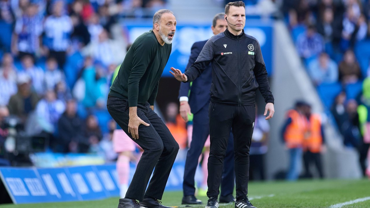 Matarazzo nach umstrittener Szene: 'Schiedsrichter sind wie Stürmer'