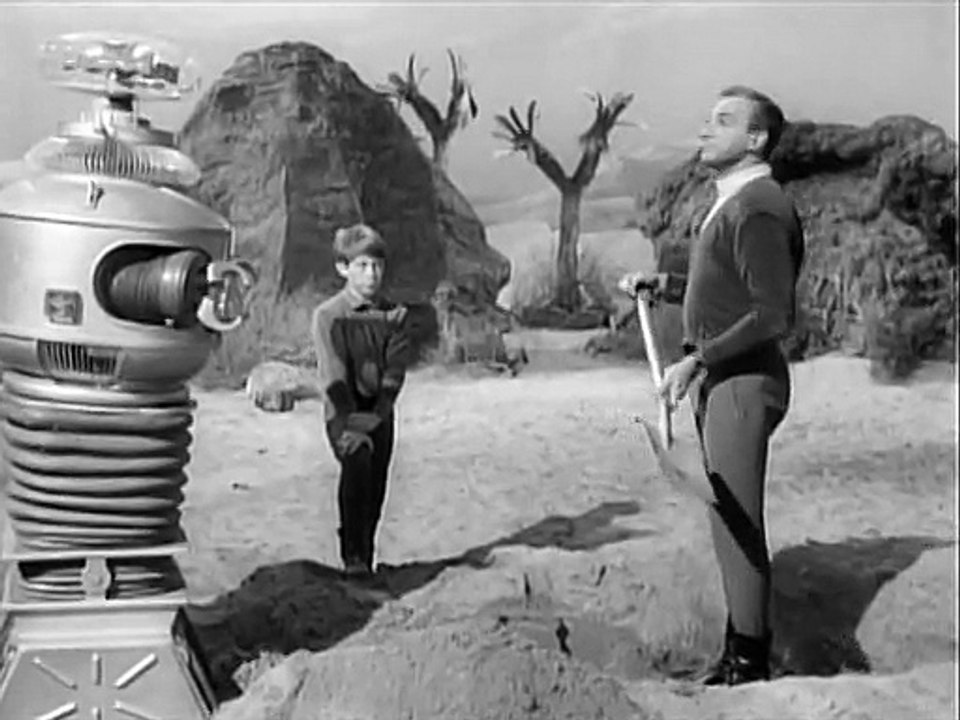 Lost in Space (1965) —S1 E16 - The Keeper-Part 1