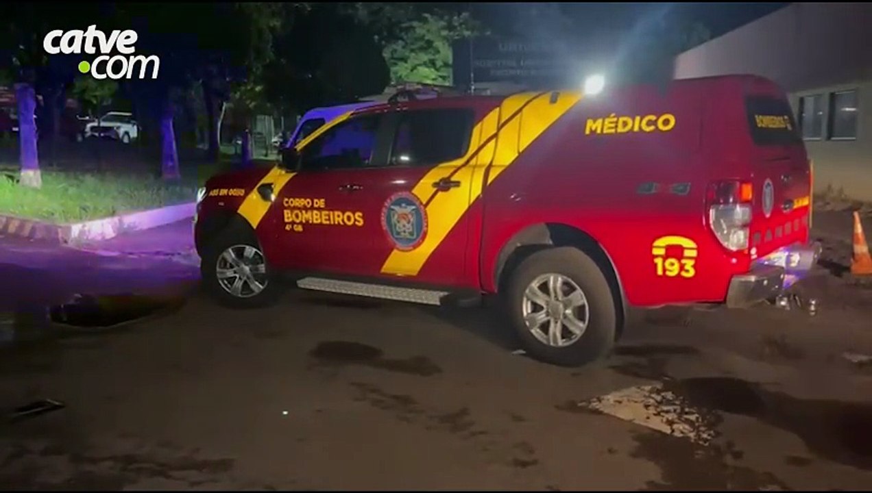 Ciclista sofre ferimentos na cabeça e no tórax após batida com carro em Cascavel