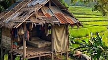 A small bamboo hut built with big dreams.