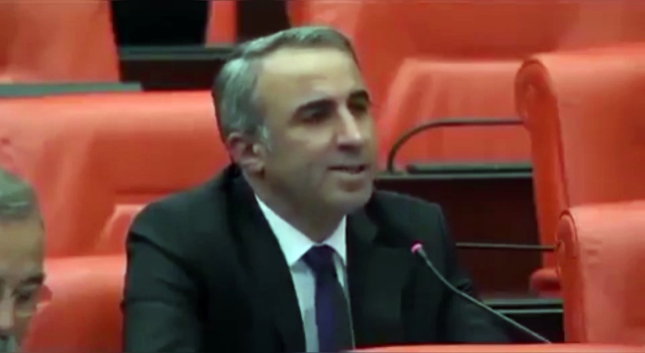 Yine ‘laiklik elden gideyah’ naraları! Ha kemalist CHP ha DEM Parti