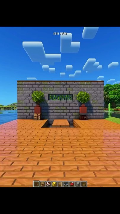 Un lit réaliste dans Minecraft qui ajoute une vraie immersion📝 DescriptionUne construction Minecraft montre un lit réaliste où la couverture recouvre le joueur lorsqu’il s’allonge, contrairement aux lits classiques du jeu.