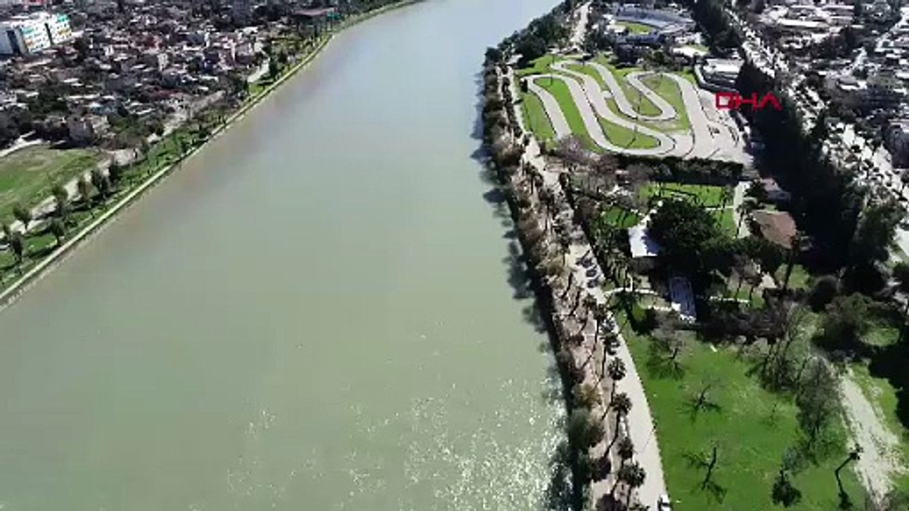 Kuraklık sonrası gelen yağışlar can suyu oldu, baraj kapakları açıldı, nehir yatağı taştı!