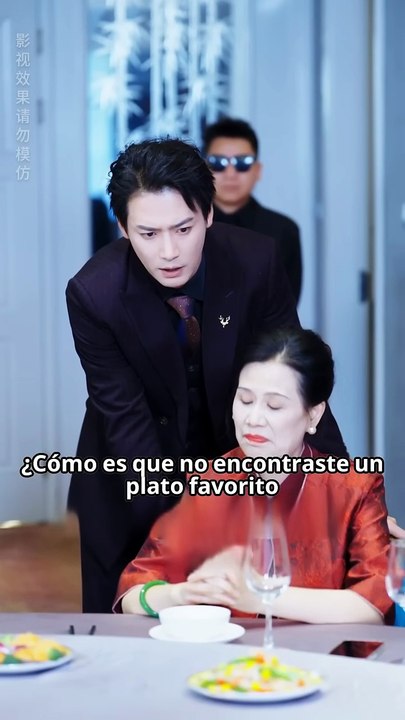 CEO exigente media vida sin comer, pero la chica del campo con una col lo conquistó—¡se casa con ella!  (Full) en español