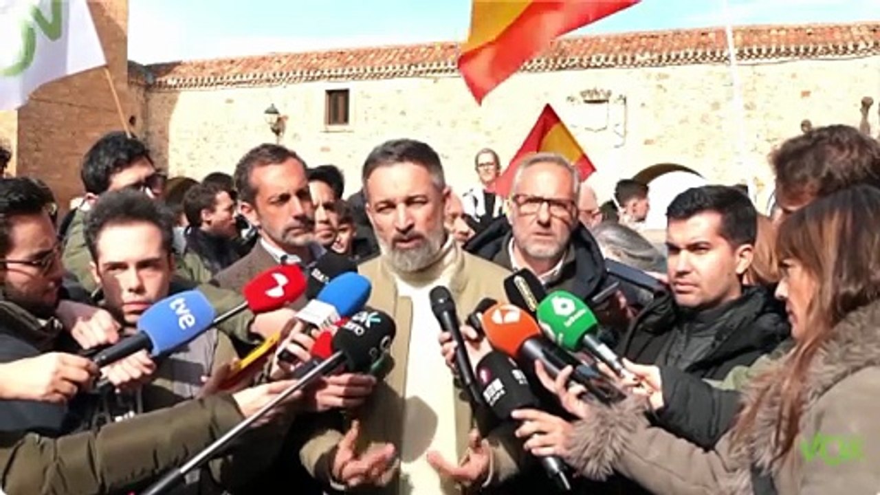 PP enfría el pacto con Vox en Extremadura pero espera una "ventana de oportunidad" tras CyL