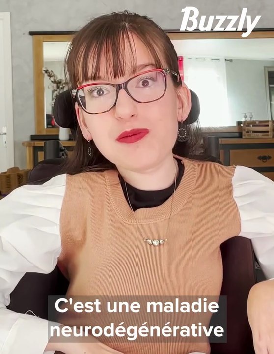 Atteinte d'une amyotrophie spinale infantile, elle doit être assisté pour chaque geste du quotidien