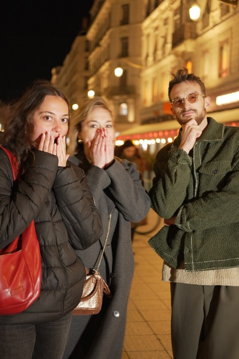 Je propose un DATE sa MÈRE par 📞 si je devine son prénom !
