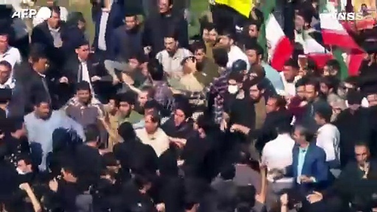 Iran, seconda giornata di manifestazioni degli studenti anti-regime