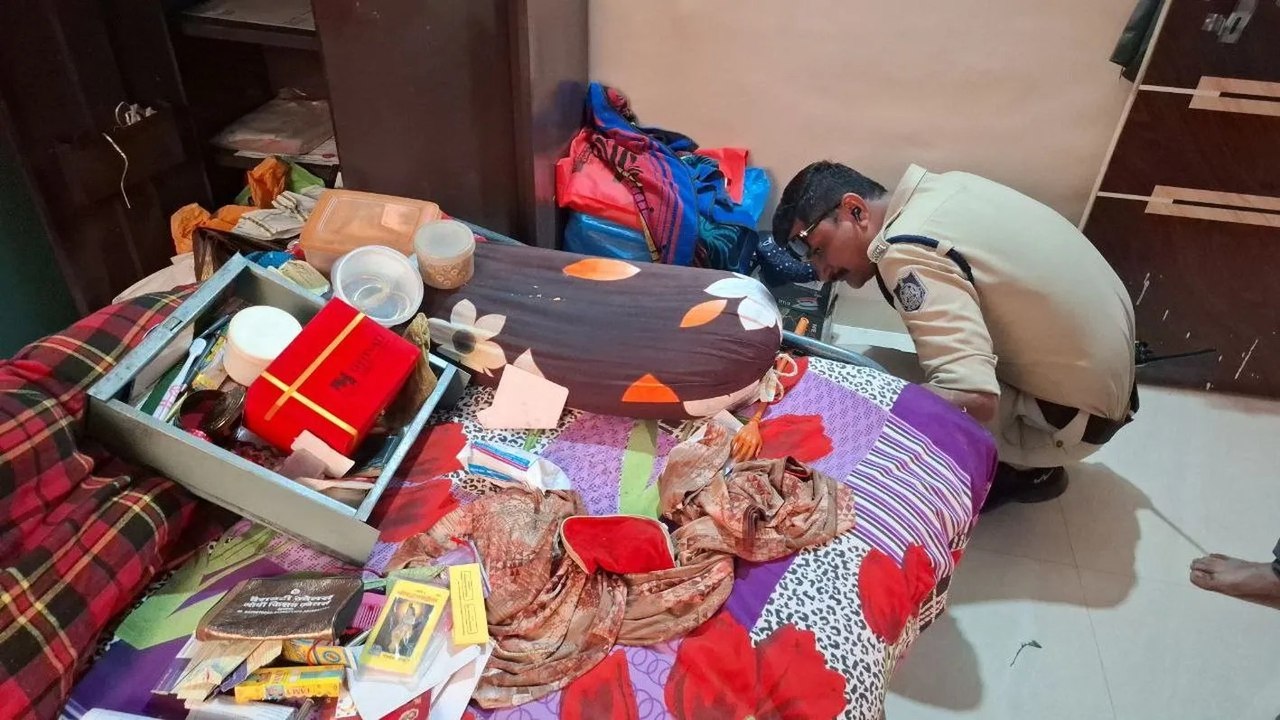 चड्डी बनियान गिरोह ने ऑटो डील व्यवसायी के घर से...