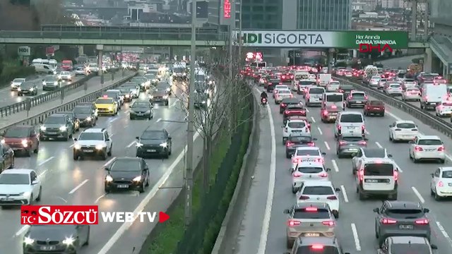 İstanbul'da haftanın ilk iş gününde trafik yoğunluğu