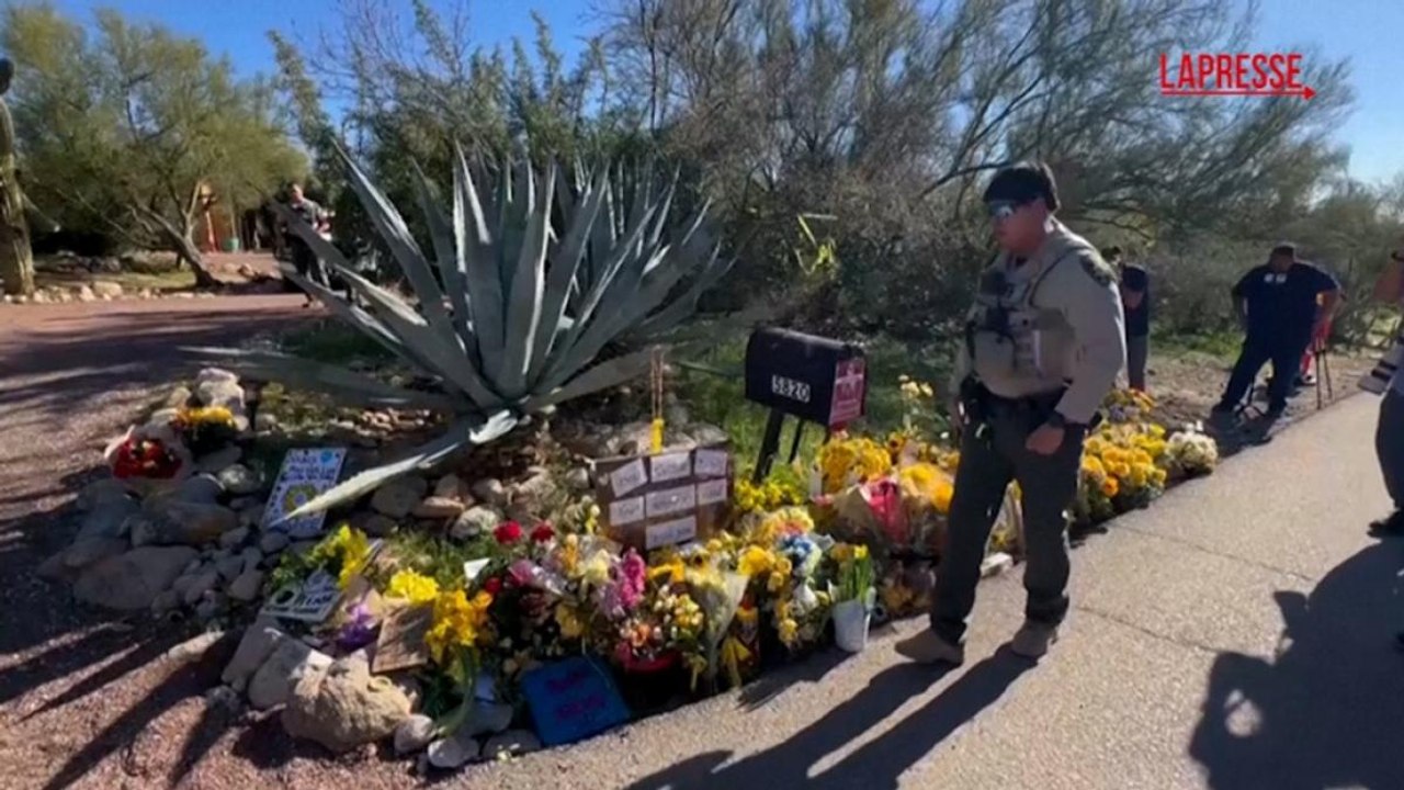 La polizia Usa indaga a casa della scomparsa Nancy Guthrie, madre della giornalista Nbc Savannah