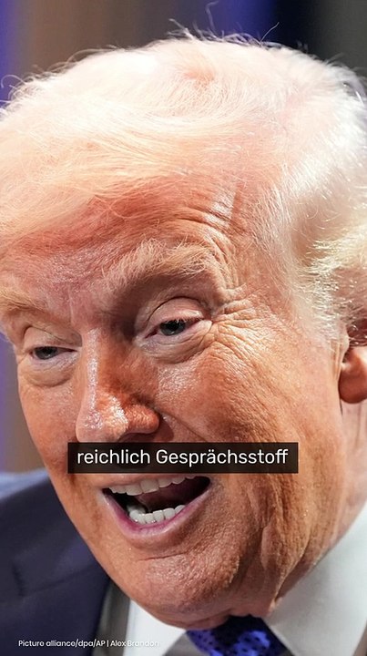 Donald Trump: Wirrer Auftritt des Präsidenten – Kuss-Anekdote schockt Zuschauer