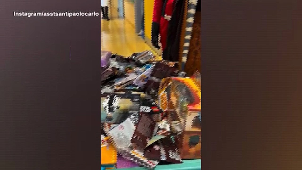 Milano, visita spaziale all'ospedale San Carlo: vestiti da Star Wars per regalare un sorriso ai pazienti