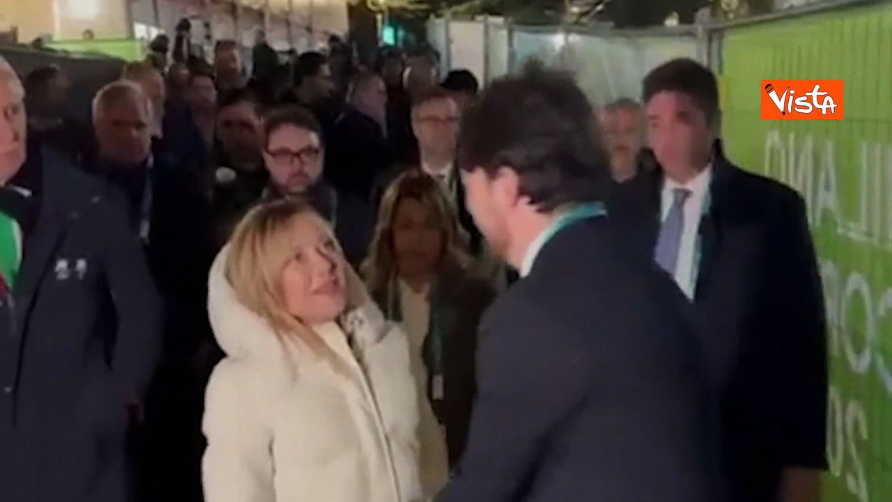 Milano Cortina 2026, il Presidente del Veneto Stefani accoglie Meloni alla cerimonia di chiusura