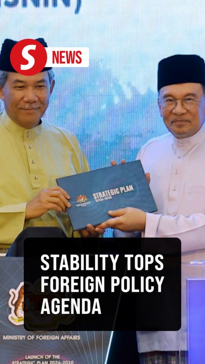 Malaysia commits to stable global engagement, says Mohamad