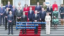 Novo governo minoritário neerlandês toma posse com o primeiro-ministro centrista Rob Jetten