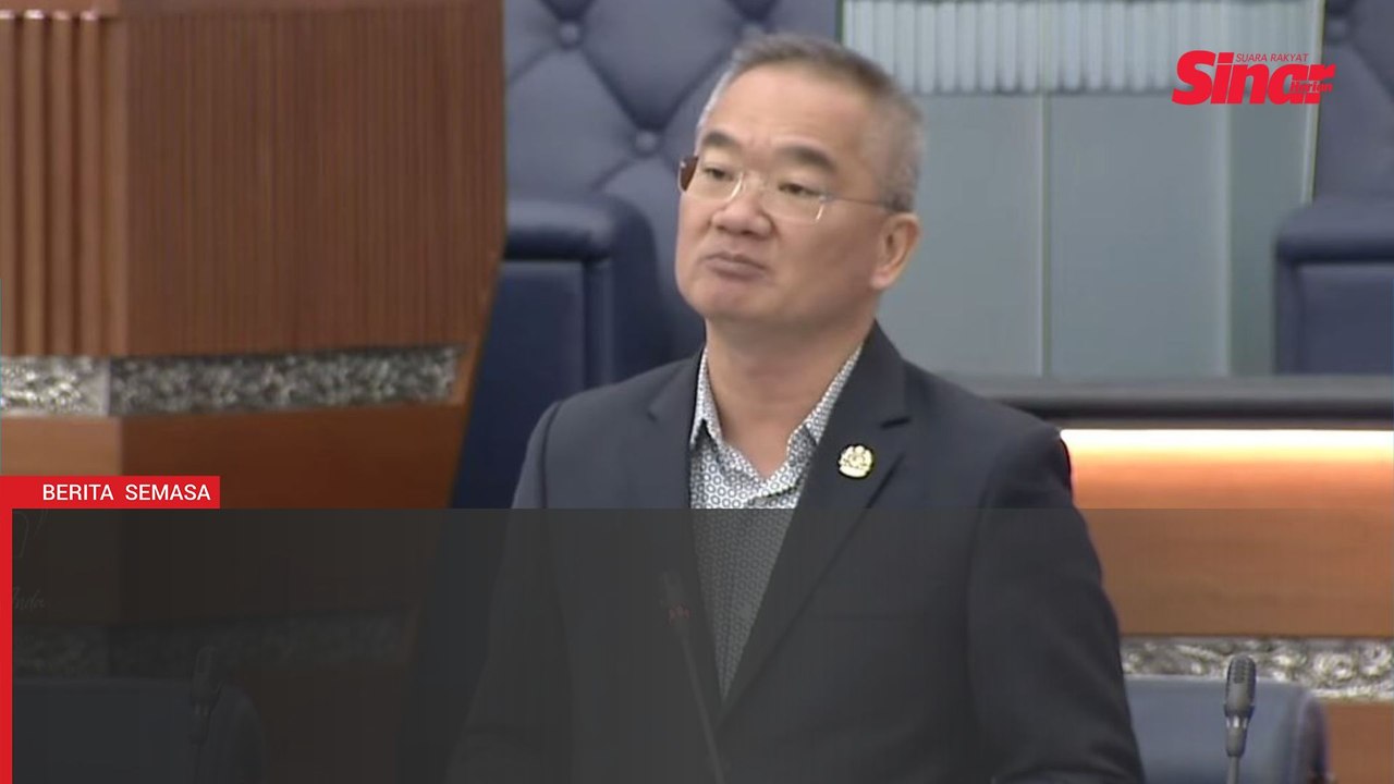 'He go or we go', MP DAP gesa Azam Baki letak jawatan