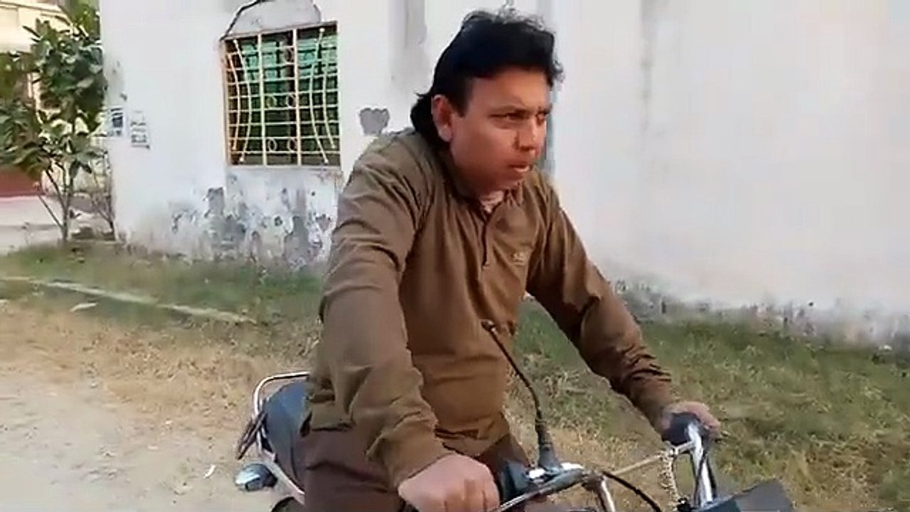 Mithun Chakraborty Best Scene Movie_ GURU _(360P)