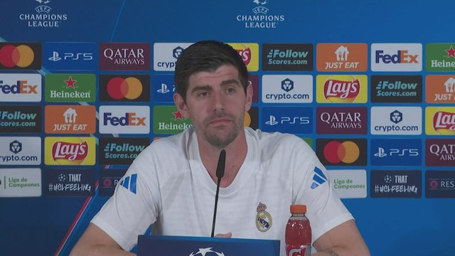 Courtois responde a Mourinho y defiende a ultranza a Vinicius
