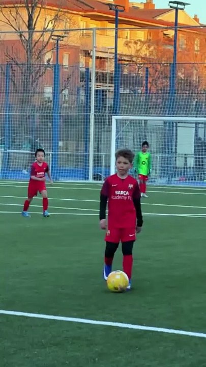 Szczesny, il figlio Liam incanta con l'Academy del Barcellona