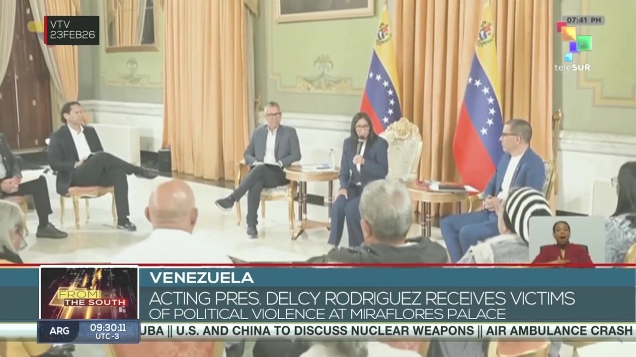 Acting pres. Delcy Rodriguez receives victims of political violence at Miraflores Palace