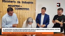 Industria impulsa becas para fortalecer el sector productivo y generar más empleo calificado
