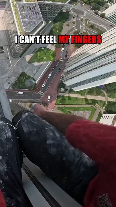My hands needed a break mid-climb