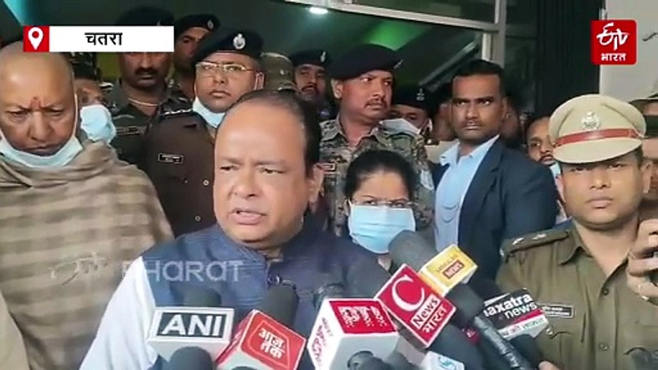 चतरा प्लेन क्रैश के पीड़ितों के परिवारों से मंत्री इरफान अंसारी ने की मुलाकात, कहा- झारखंड में स्वास्थ्य व्यवस्था है खराब