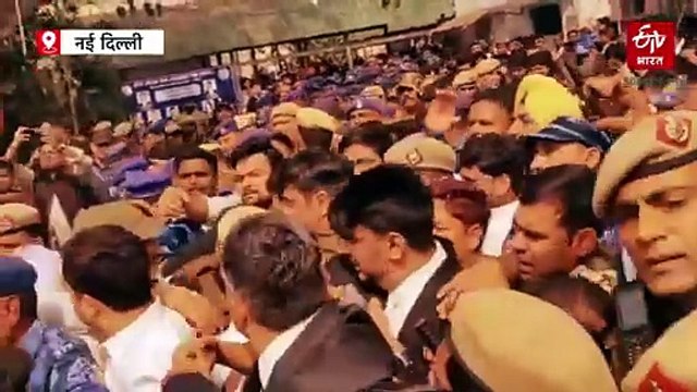 शर्टलेस प्रोटेस्ट मामले में बड़ी कार्रवाई, इंडियन यूथ कांग्रेस के अध्यक्ष उदय भानु चिब गिरफ्तार