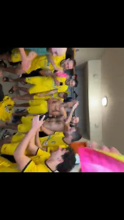 JOIE VESTIAIRES VICTOIRE 3-2 PLUS QU' ATTENDUE DE NOTRE ÉQUIPE A CONTRE AJM BESANÇON DIMANCHE 22.02.2026 14H30 COMPLEXE DU ROSEMONT BESANÇON..BRAVO LES GARS.