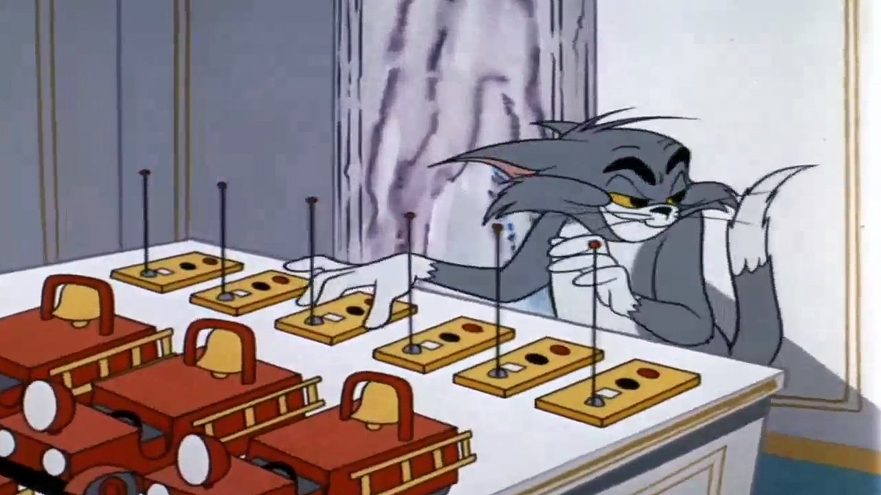 Tom y Jerry en Español Catch Bird Dibujos animados para niños - Tom y Jerry