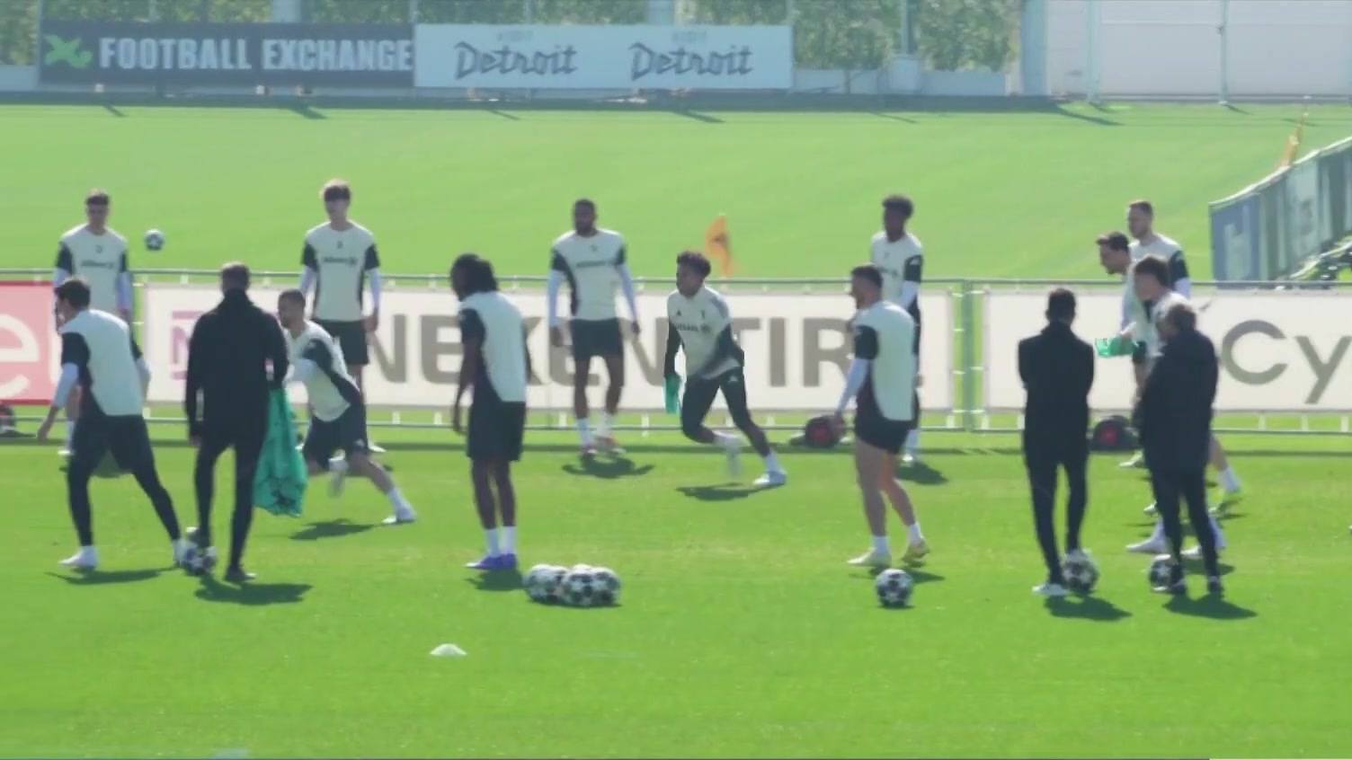 يوفنتوس ودورتموند