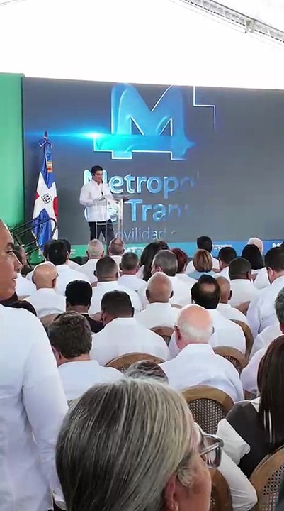 Presidente Luis Abinader pone en marcha la Línea 2C del Metro de Santo Domingo