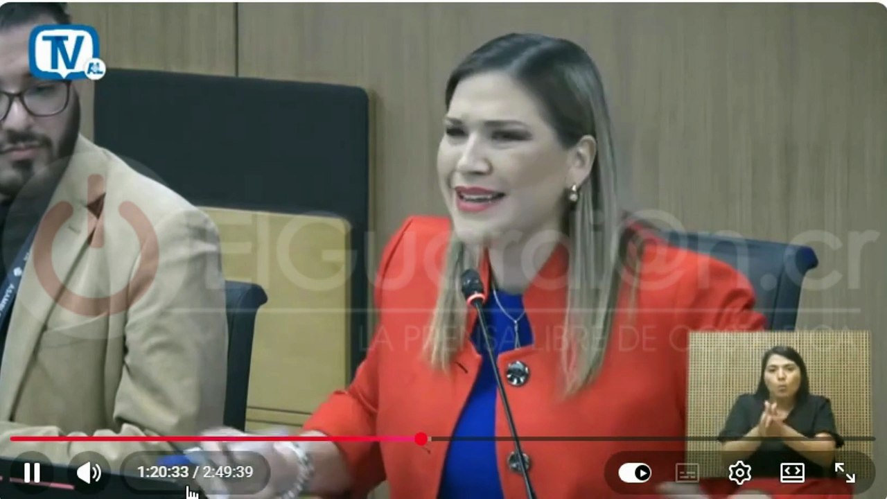 Diputada socialcristiana María Marta Carballo: "Aquí quieren inventarse un caso Barrenador"